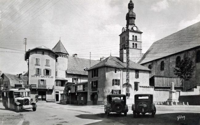 archives - place du village NB
