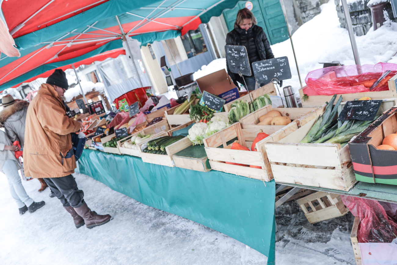 marché hebdomadaire en hiver
